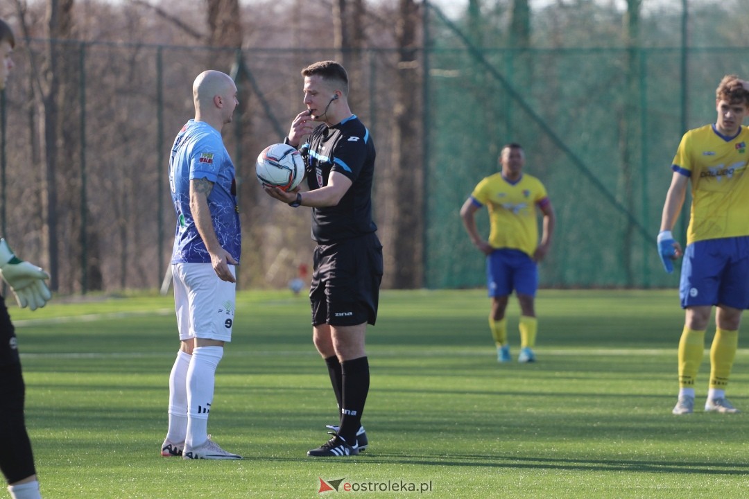 KS CK Troszyn - MKS Przasnysz [29.03.2025] - zdjęcie #39 - eOstroleka.pl