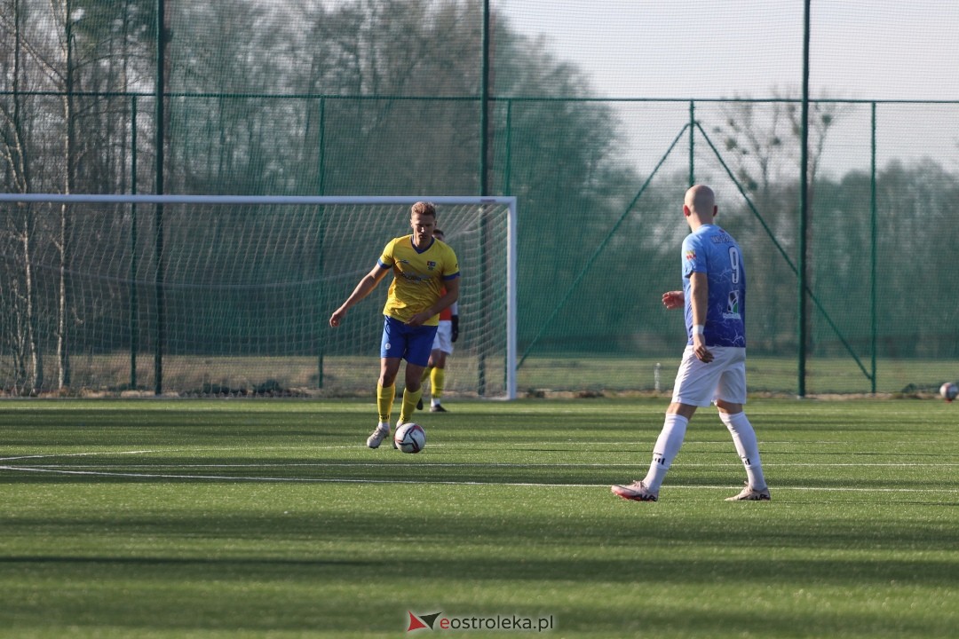KS CK Troszyn - MKS Przasnysz [29.03.2025] - zdjęcie #30 - eOstroleka.pl