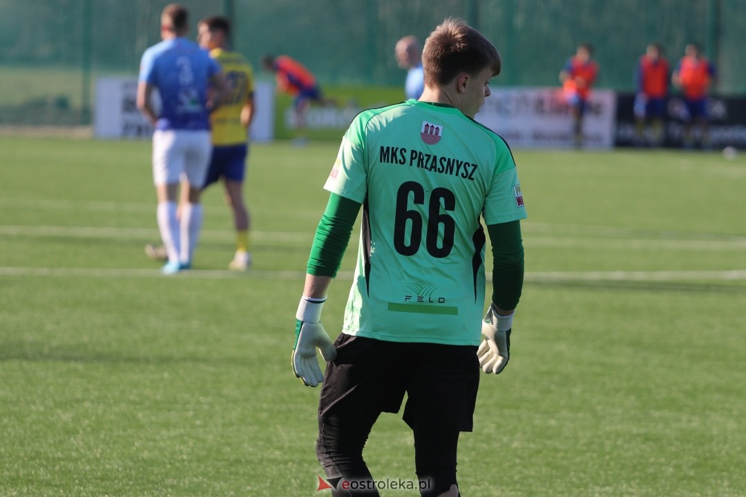 KS CK Troszyn - MKS Przasnysz [29.03.2025] - zdjęcie #23 - eOstroleka.pl