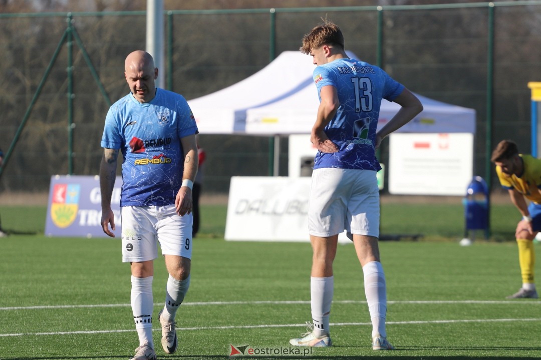 KS CK Troszyn - MKS Przasnysz [29.03.2025] - zdjęcie #13 - eOstroleka.pl