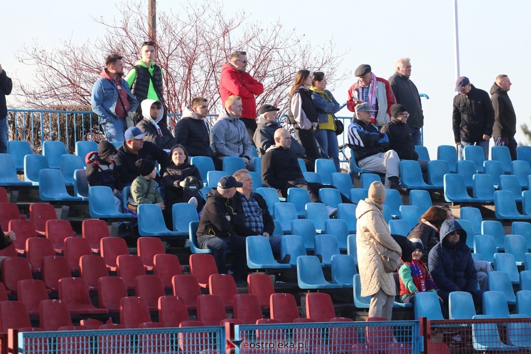Narew Ostrołęka - Huragan Wołomin [29.03.2025] - zdjęcie #56 - eOstroleka.pl