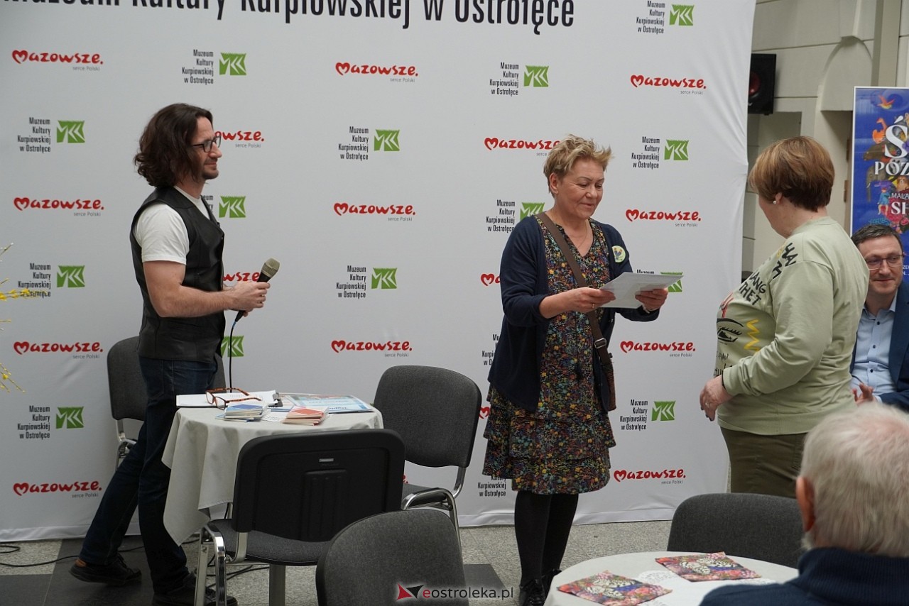 Shummer inspiruje - spotkanie podsumowujące plener malarski i konkurs literacki w MKK [30.03.2025] - zdjęcie #21 - eOstroleka.pl
