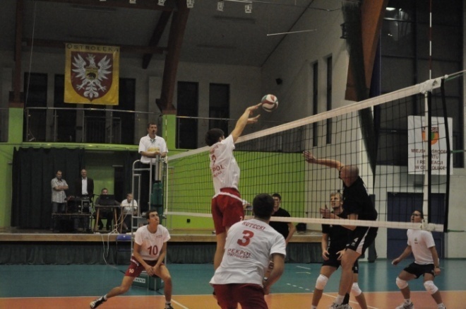 Pekpol z Pucharem Prezydenta Miasta Ostrołęki (18.09.2011) - zdjęcie #34 - eOstroleka.pl
