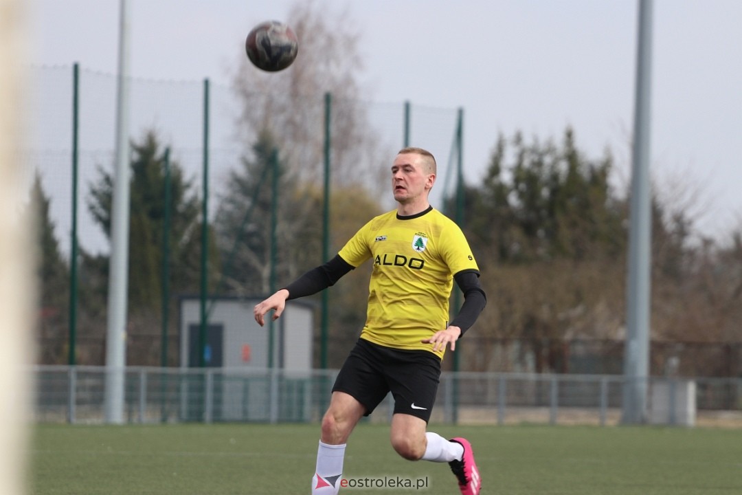 Narew II Ostrołęka - Aldo Bartnik Myszyniec [30.03.2025] - zdjęcie #14 - eOstroleka.pl