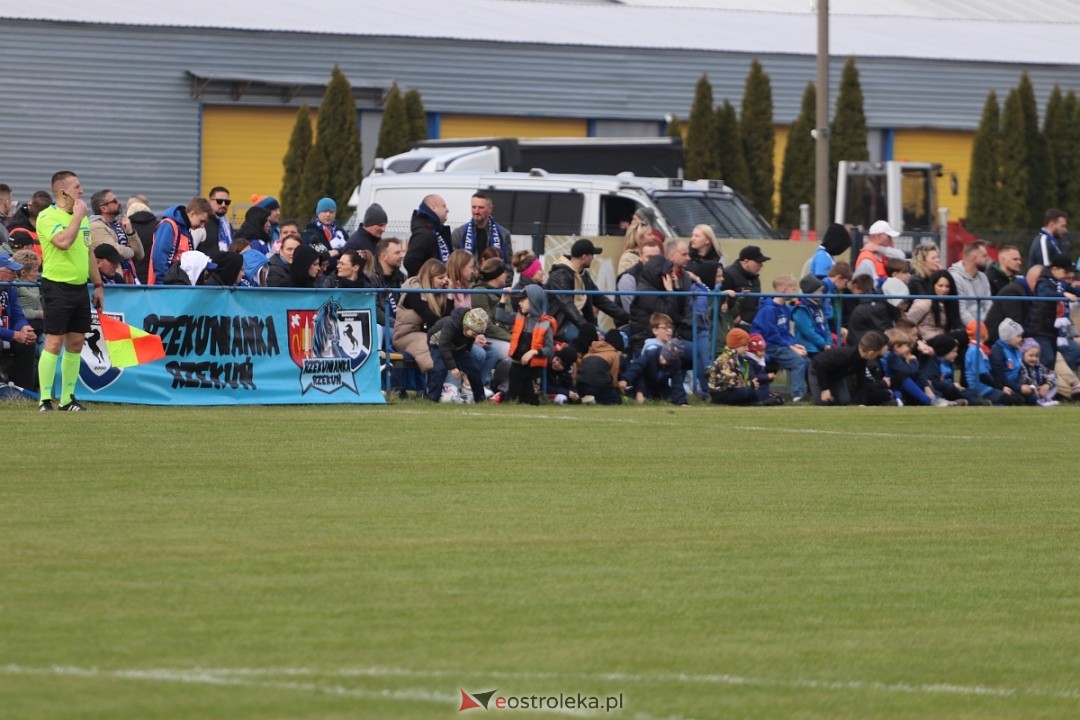 Rzekunianka Rzekuń - MKS Ciechanów [30.03.2025] - zdjęcie #47 - eOstroleka.pl