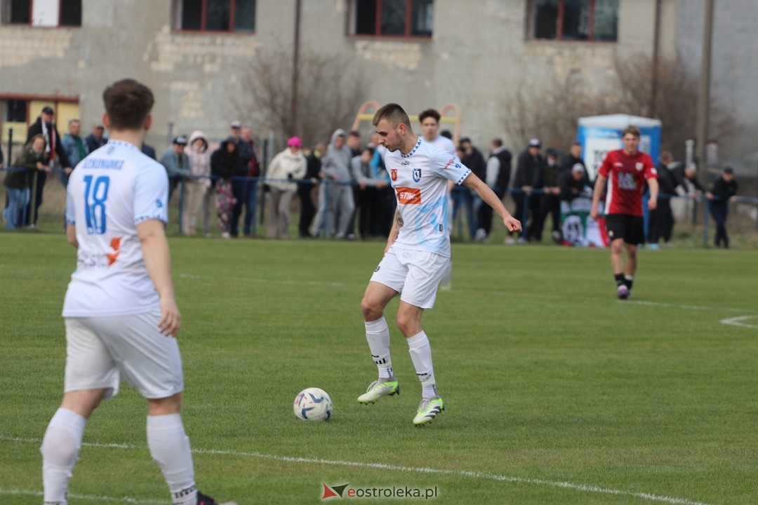 Rzekunianka Rzekuń - MKS Ciechanów [30.03.2025] - zdjęcie #6 - eOstroleka.pl