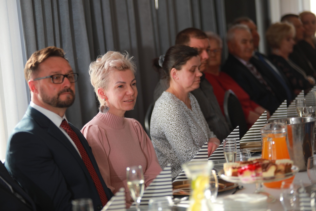Jubileusz Złotych i Srebrnych Godów w Gminie Rzekuń [30.03.2025] - zdjęcie #39 - eOstroleka.pl
