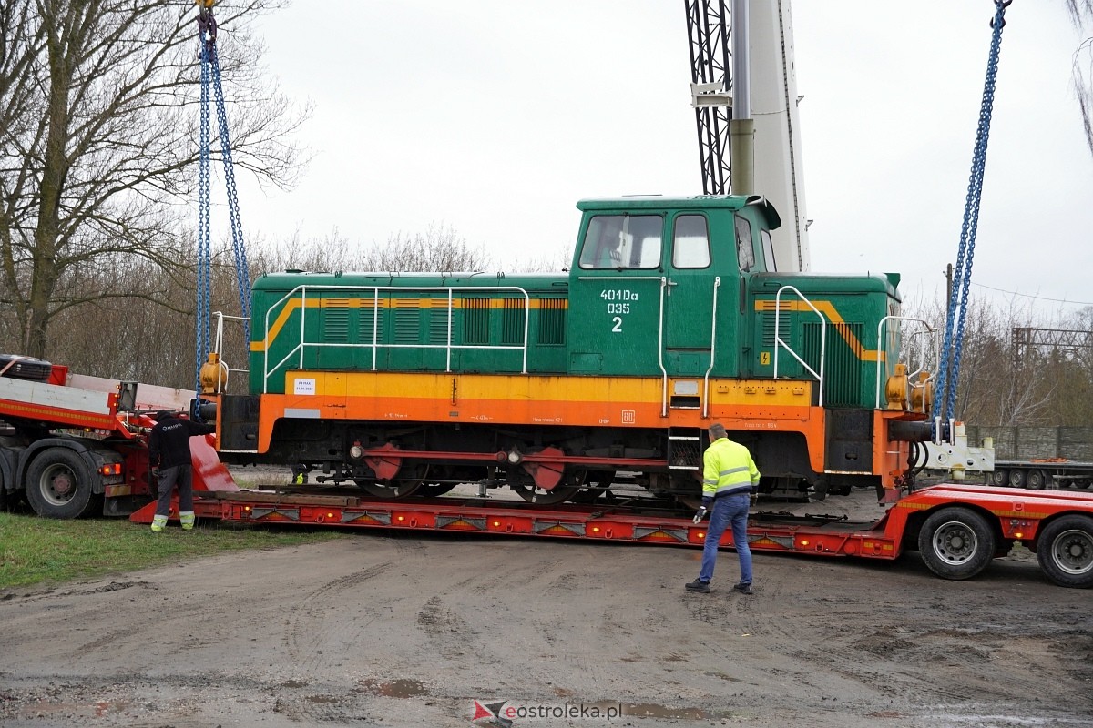 Niecodzienna operacja na torach przy Słowackiego [31.03.2025] - zdjęcie #17 - eOstroleka.pl
