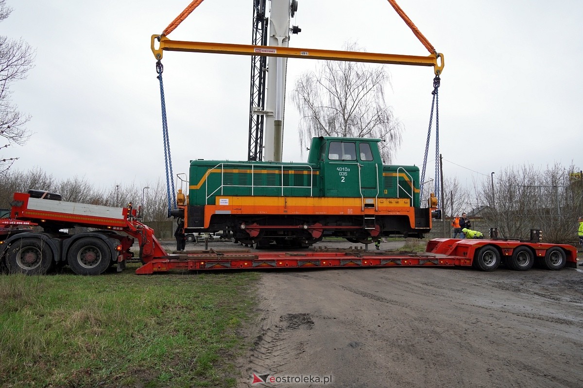Niecodzienna operacja na torach przy Słowackiego [31.03.2025] - zdjęcie #10 - eOstroleka.pl