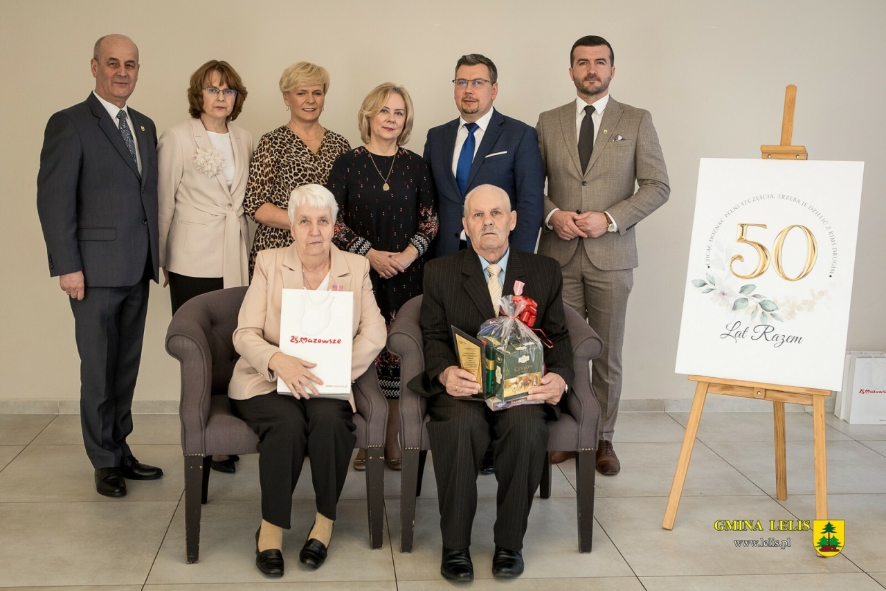 50 lat razem: Uroczyste obchody Złotych Godów w Lelisie [29.03.2025]] - zdjęcie #46 - eOstroleka.pl