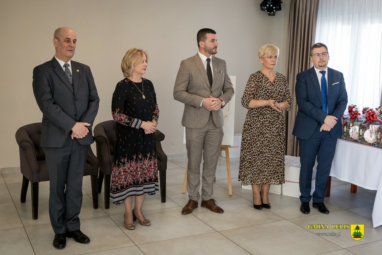 50 lat razem: Uroczyste obchody Złotych Godów w Lelisie [29.03.2025]] - zdjęcie #38 - eOstroleka.pl