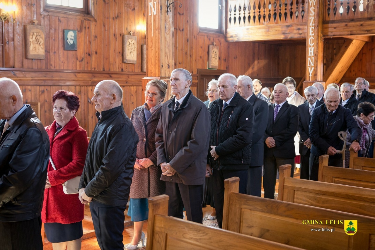 50 lat razem: Uroczyste obchody Złotych Godów w Lelisie [29.03.2025]] - zdjęcie #12 - eOstroleka.pl