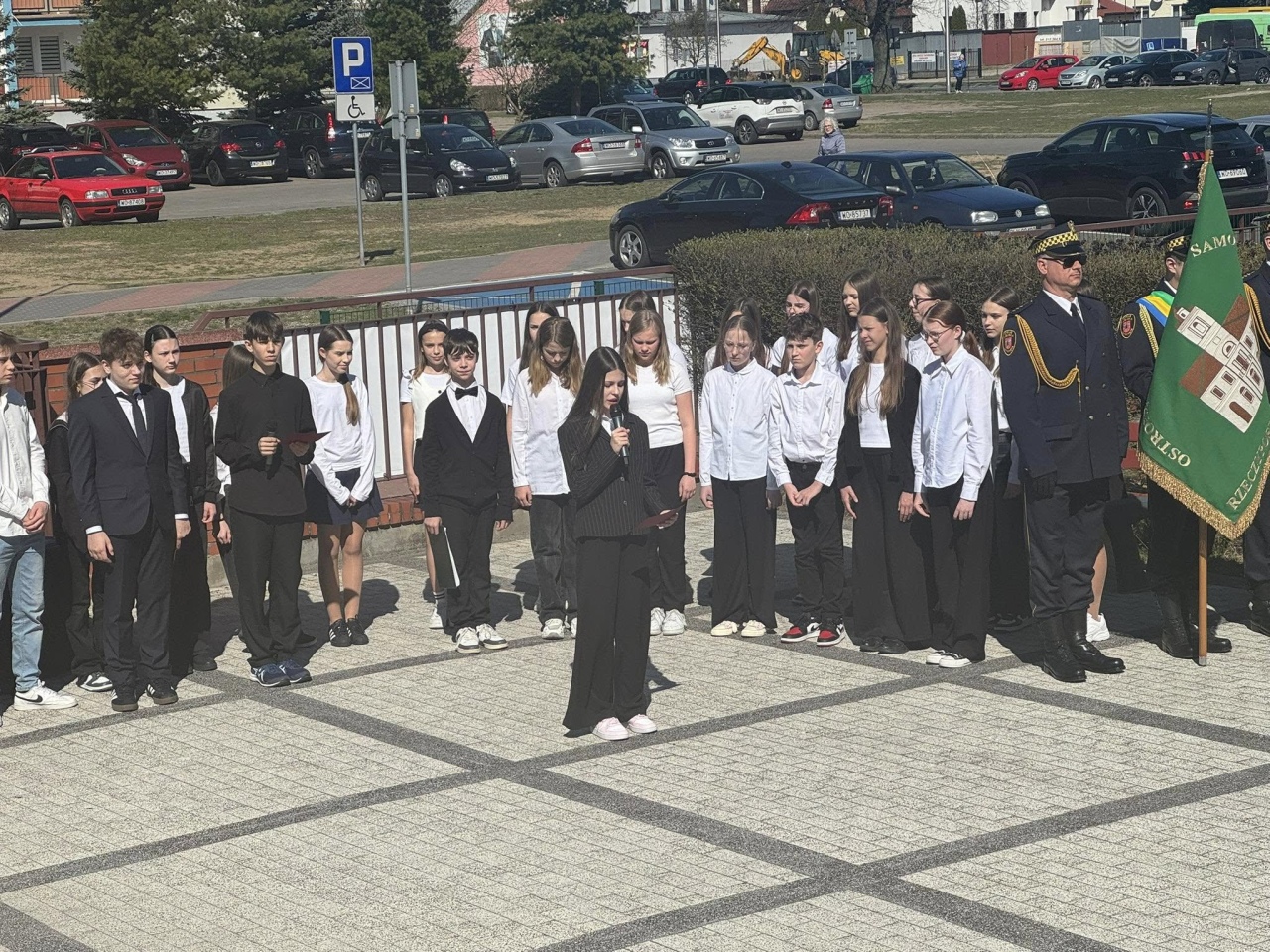 Ostrołęka uczciła pamięć Jana Pawła II w 20. rocznicę śmierci [02.04.2025]] - zdjęcie #21 - eOstroleka.pl