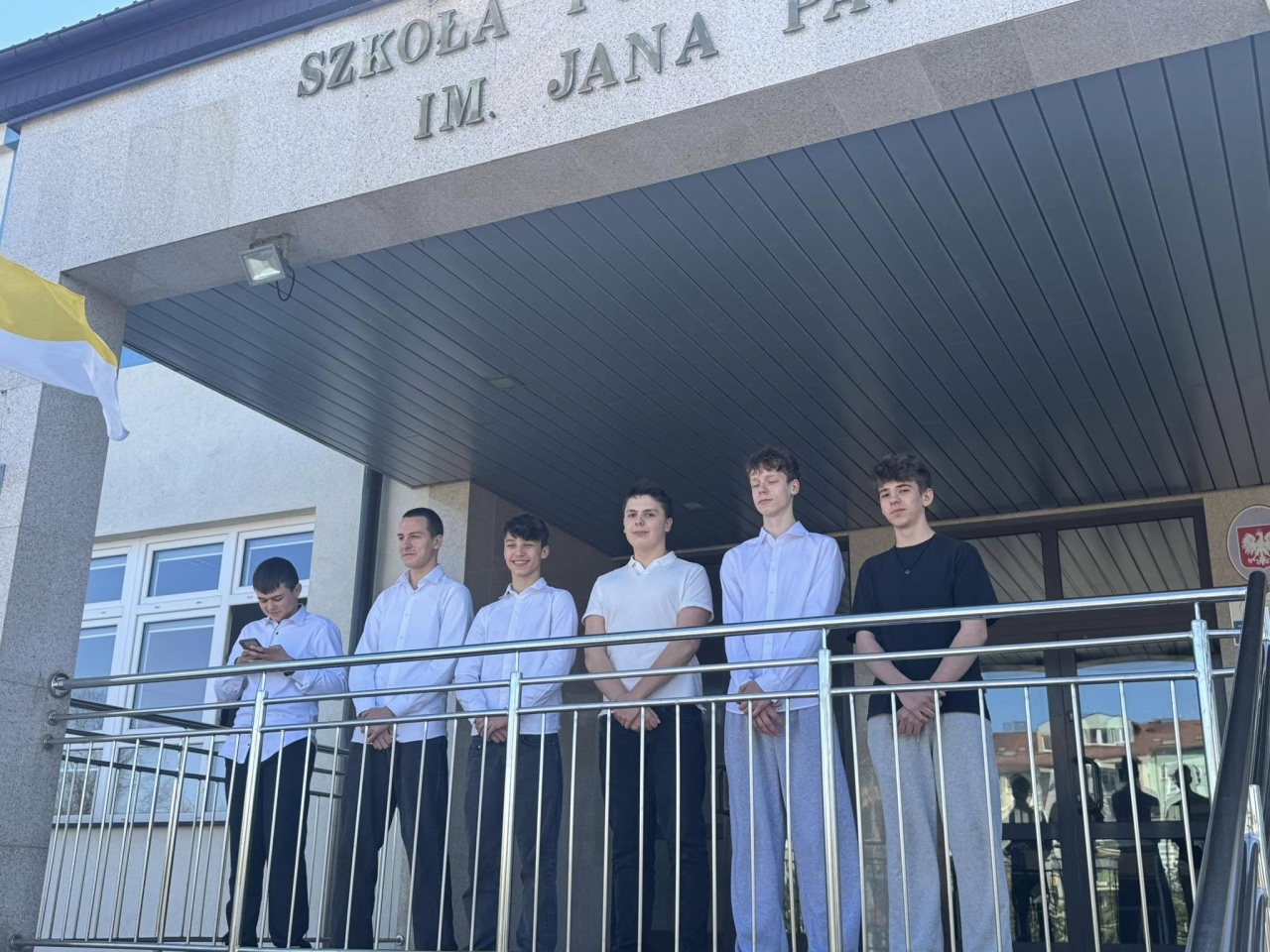 Ostrołęka uczciła pamięć Jana Pawła II w 20. rocznicę śmierci [02.04.2025]] - zdjęcie #8 - eOstroleka.pl