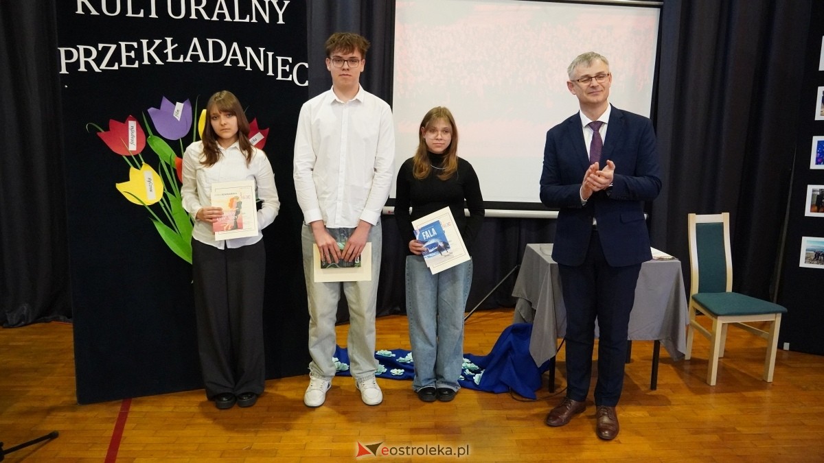 Konkurs wiedzy humanistycznej Kulturalny przekładaniec w II LO [03.04.2025] - zdjęcie #35 - eOstroleka.pl