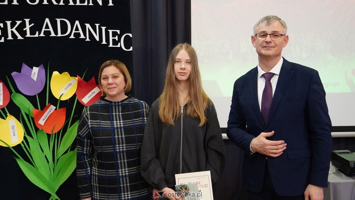 Konkurs wiedzy humanistycznej Kulturalny przekładaniec w II LO [03.04.2025] - zdjęcie #32 - eOstroleka.pl
