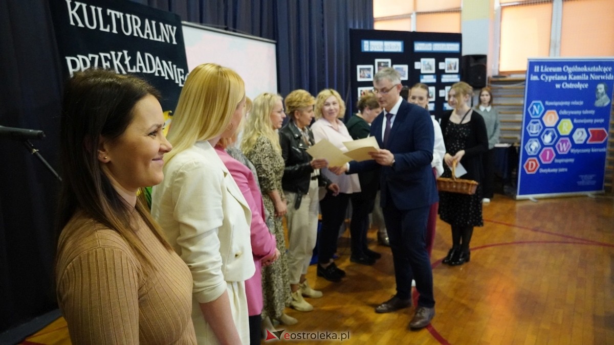 Konkurs wiedzy humanistycznej Kulturalny przekładaniec w II LO [03.04.2025] - zdjęcie #5 - eOstroleka.pl