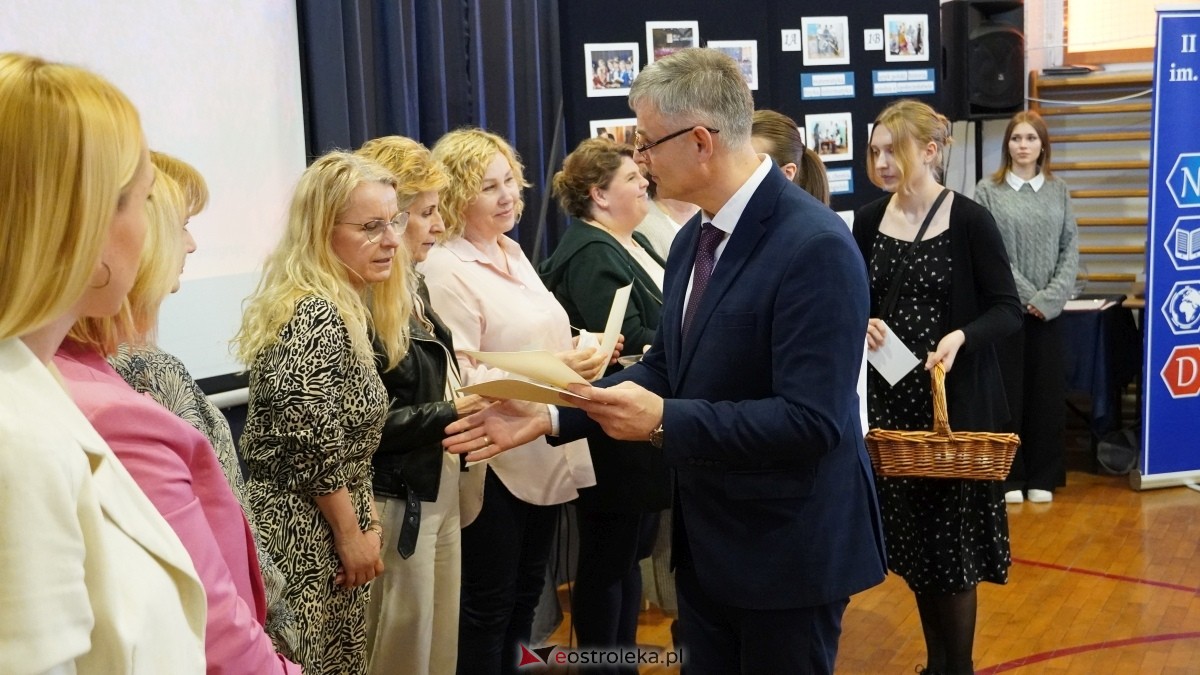 Konkurs wiedzy humanistycznej Kulturalny przekładaniec w II LO [03.04.2025] - zdjęcie #4 - eOstroleka.pl