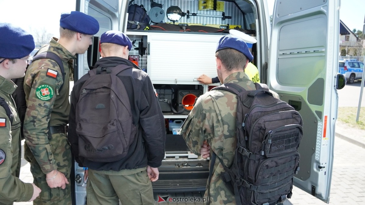 Dzień otwarty w Komendzie Miejskiej Policji w Ostrołęce [04.04.2025] - zdjęcie #9 - eOstroleka.pl