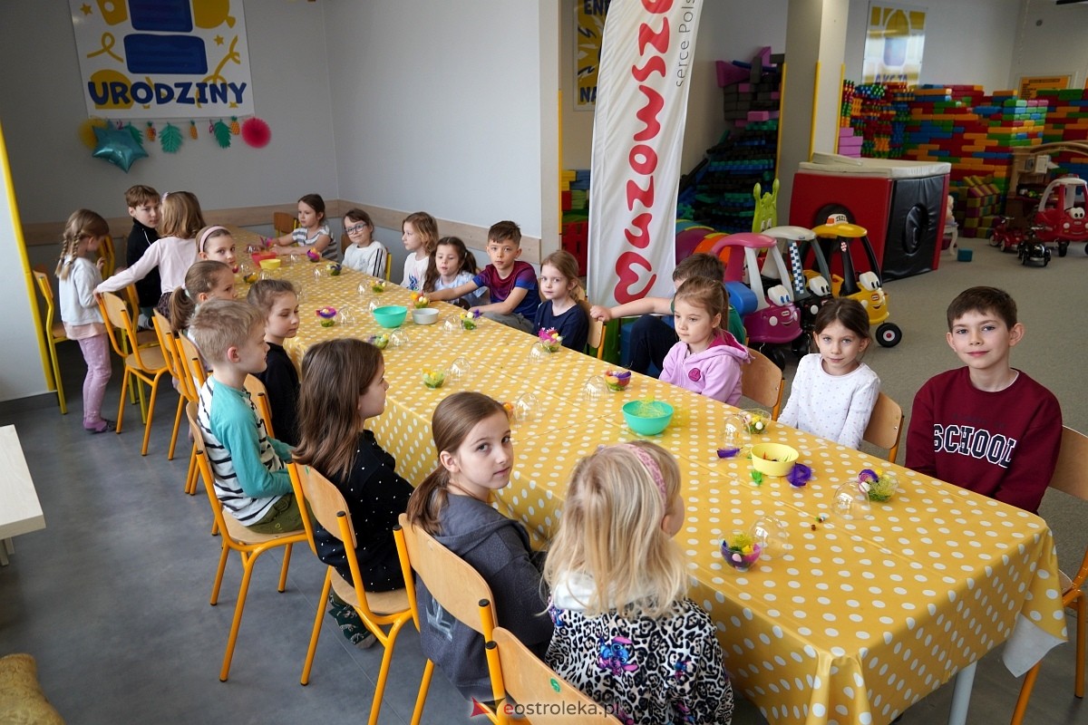 Warsztaty wielkanocne dla najmłodszych w Ostrołęce [05.04.2025] - zdjęcie #45 - eOstroleka.pl