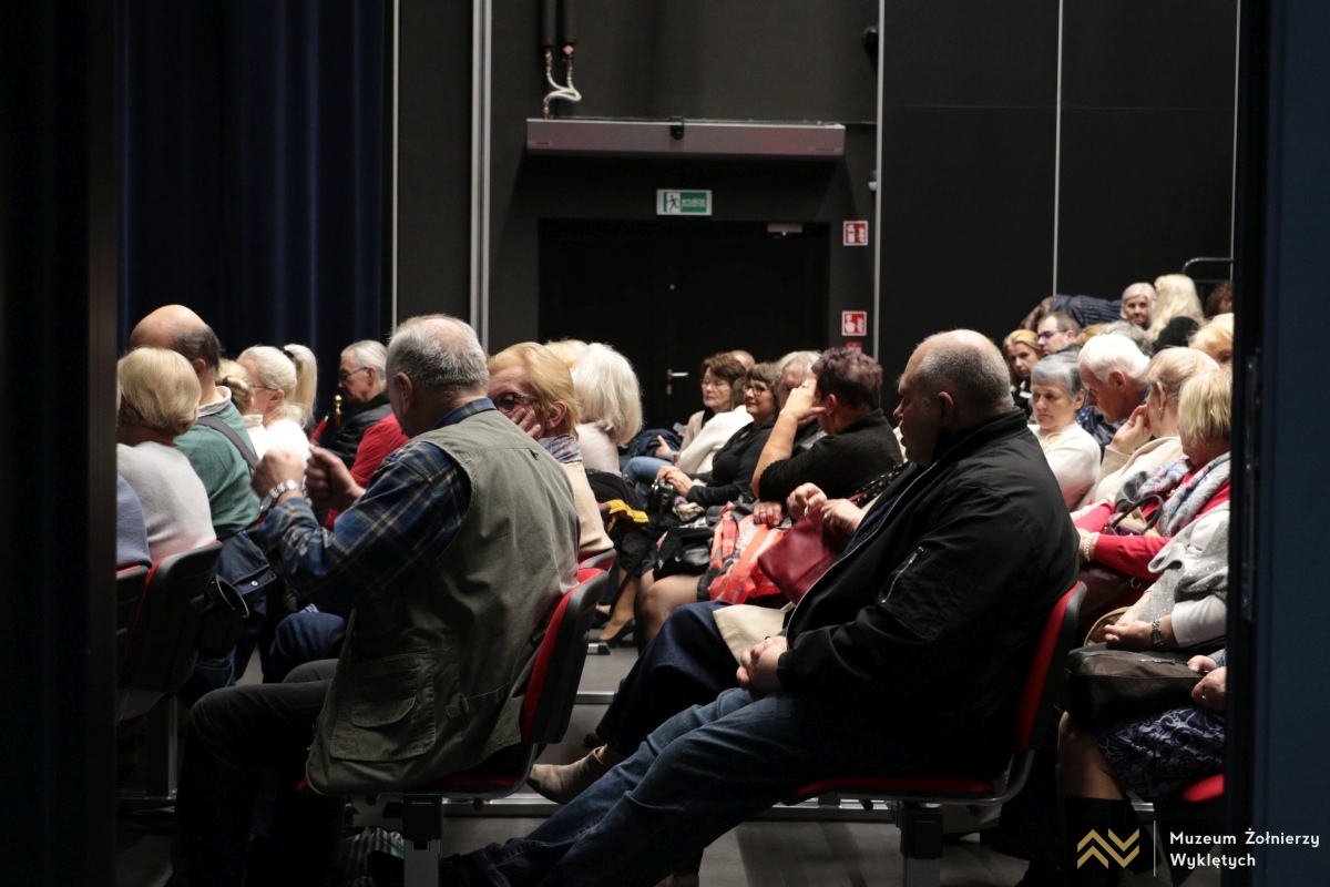 Koncert Kapeli Feadków w Muzeum Żołnierzy Wyklętych w Ostrołęce [05.04.2025] - zdjęcie #21 - eOstroleka.pl