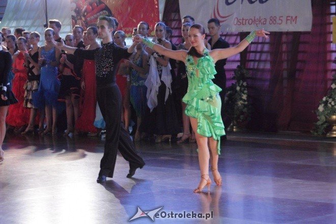 XXVII Ogólnopolski Turniej Tańca Towarzyskiego O Złotą Podwiązkę (17.09.2011) - zdjęcie #99 - eOstroleka.pl