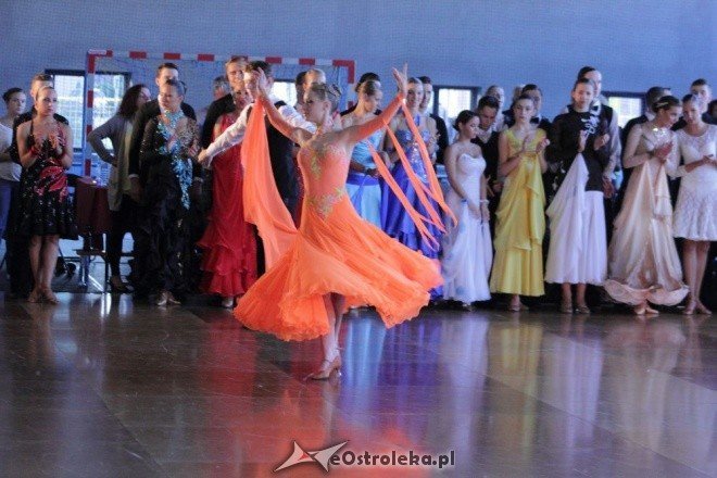 XXVII Ogólnopolski Turniej Tańca Towarzyskiego O Złotą Podwiązkę (17.09.2011) - zdjęcie #98 - eOstroleka.pl