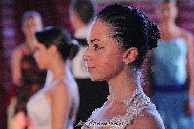 XXVII Ogólnopolski Turniej Tańca Towarzyskiego O Złotą Podwiązkę (17.09.2011) - zdjęcie #79 - eOstroleka.pl