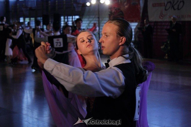 XXVII Ogólnopolski Turniej Tańca Towarzyskiego O Złotą Podwiązkę (17.09.2011) - zdjęcie #71 - eOstroleka.pl