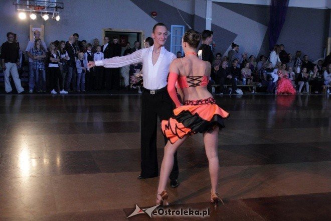 XXVII Ogólnopolski Turniej Tańca Towarzyskiego O Złotą Podwiązkę (17.09.2011) - zdjęcie #67 - eOstroleka.pl