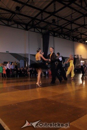 XXVII Ogólnopolski Turniej Tańca Towarzyskiego O Złotą Podwiązkę (17.09.2011) - zdjęcie #42 - eOstroleka.pl