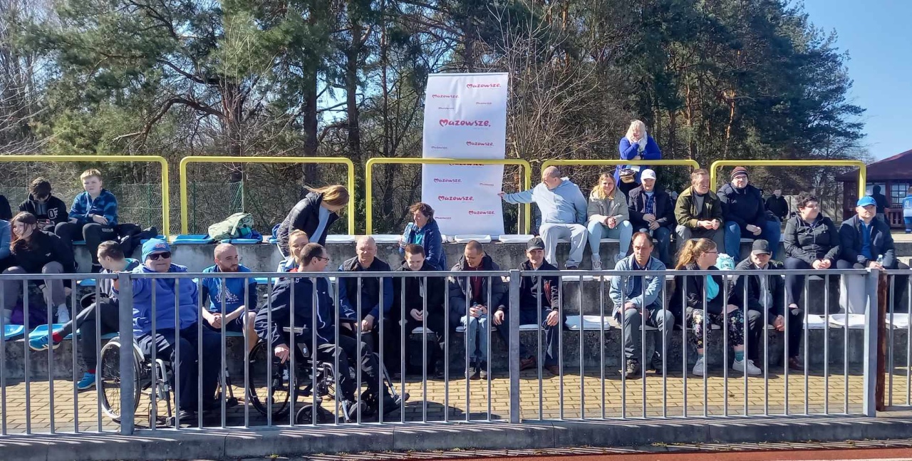 Obchody Światowego Dnia Świadomości Autyzmu w Baranowie [02.04.2025] - zdjęcie #20 - eOstroleka.pl