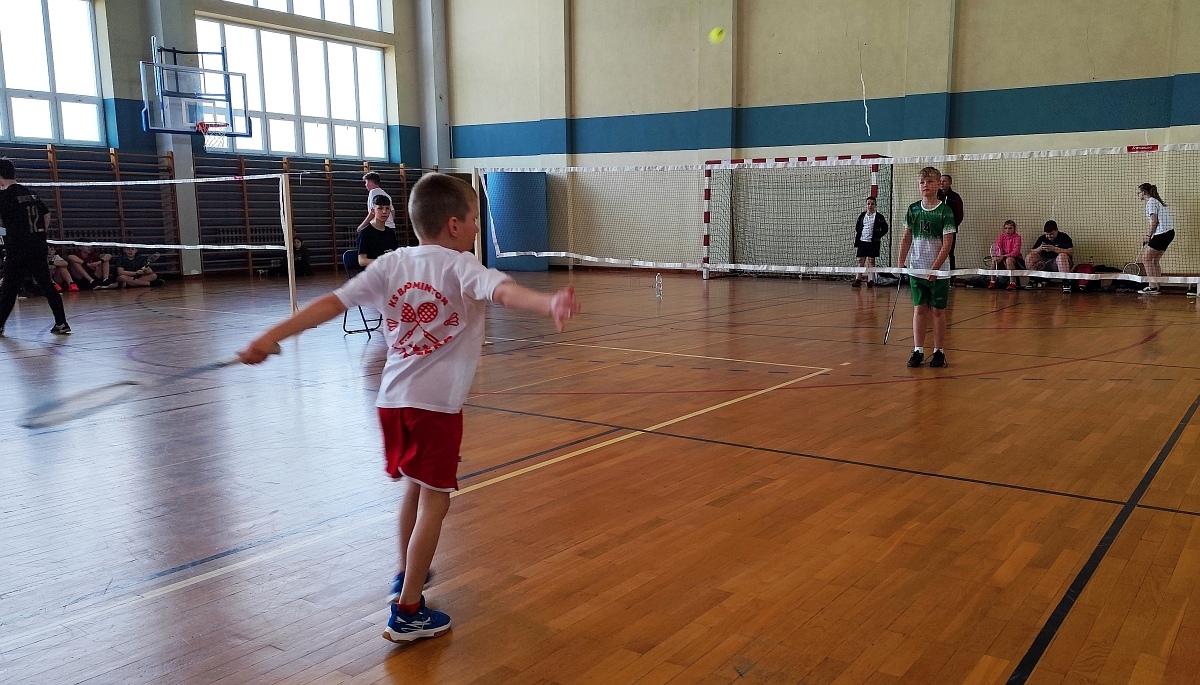 Mistrzostwa Troszyna w Badmintonie [06.04.2025] - zdjęcie #26 - eOstroleka.pl