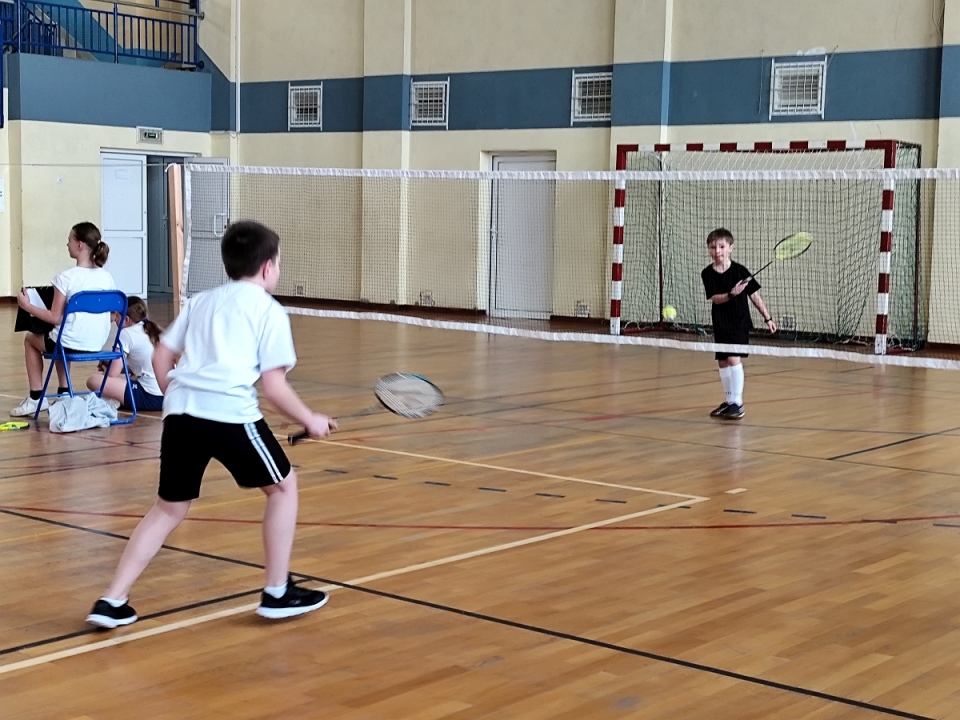 Mistrzostwa Troszyna w Badmintonie [06.04.2025] - zdjęcie #23 - eOstroleka.pl
