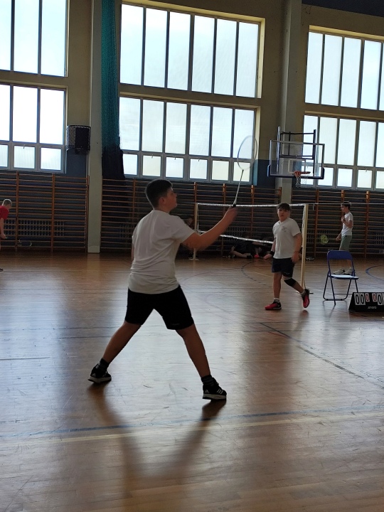 Mistrzostwa Troszyna w Badmintonie [06.04.2025] - zdjęcie #18 - eOstroleka.pl