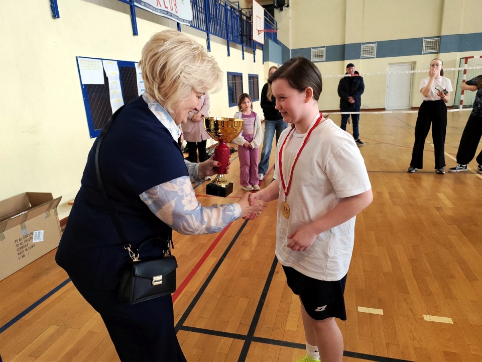 Mistrzostwa Troszyna w Badmintonie [06.04.2025] - zdjęcie #6 - eOstroleka.pl