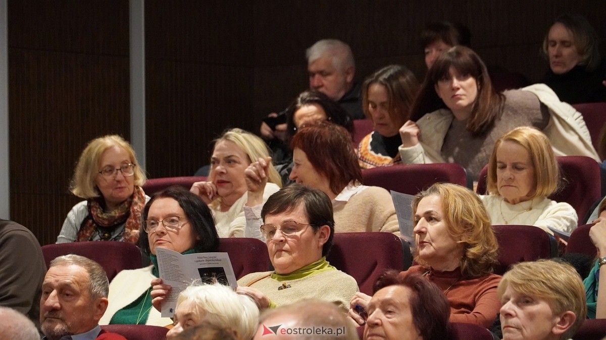 Agnieszka Holland w Ostrołęce [07.04.2025] - zdjęcie #32 - eOstroleka.pl