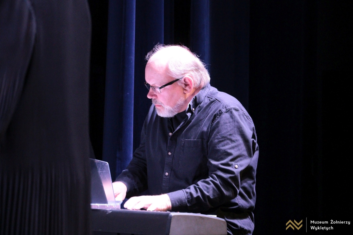 Koncert Wiosenny w Muzeum Żołnierzy Wyklętych [08.04.2025] - zdjęcie #29 - eOstroleka.pl