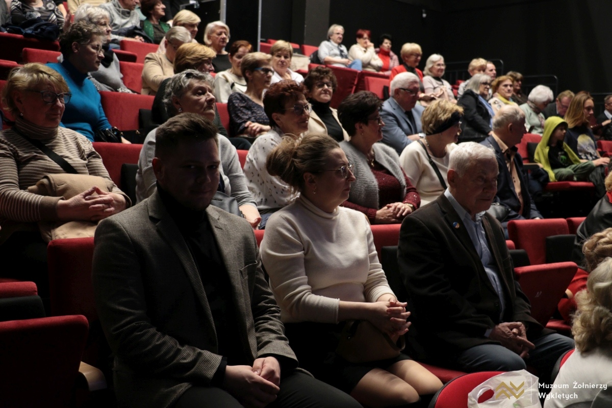 Koncert Wiosenny w Muzeum Żołnierzy Wyklętych [08.04.2025] - zdjęcie #28 - eOstroleka.pl