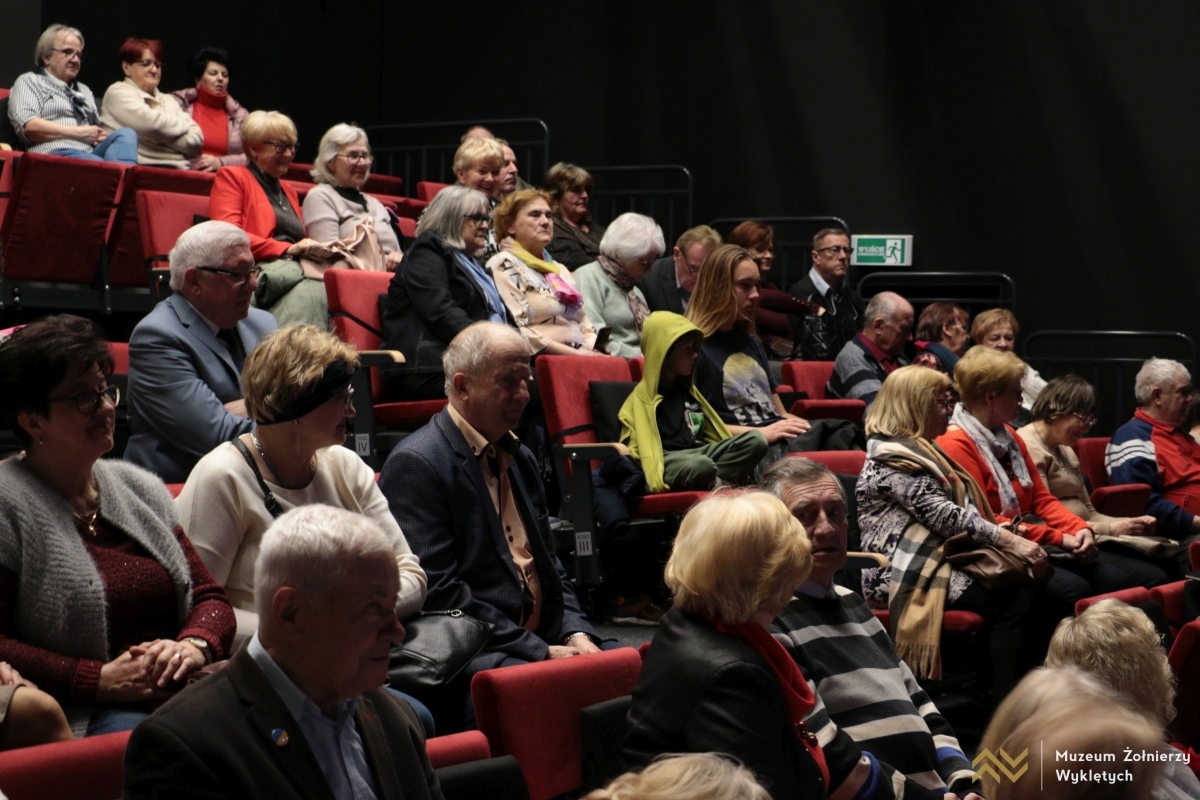 Koncert Wiosenny w Muzeum Żołnierzy Wyklętych [08.04.2025] - zdjęcie #23 - eOstroleka.pl