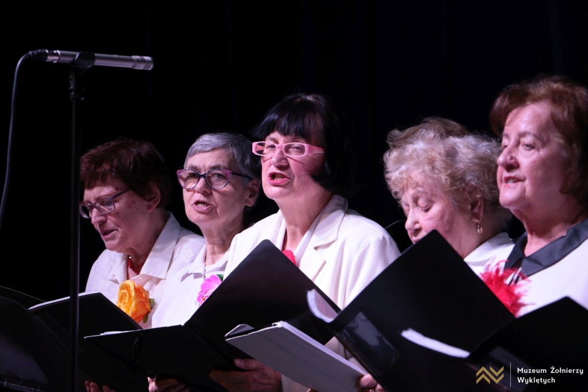 Koncert Wiosenny w Muzeum Żołnierzy Wyklętych [08.04.2025] - zdjęcie #11 - eOstroleka.pl