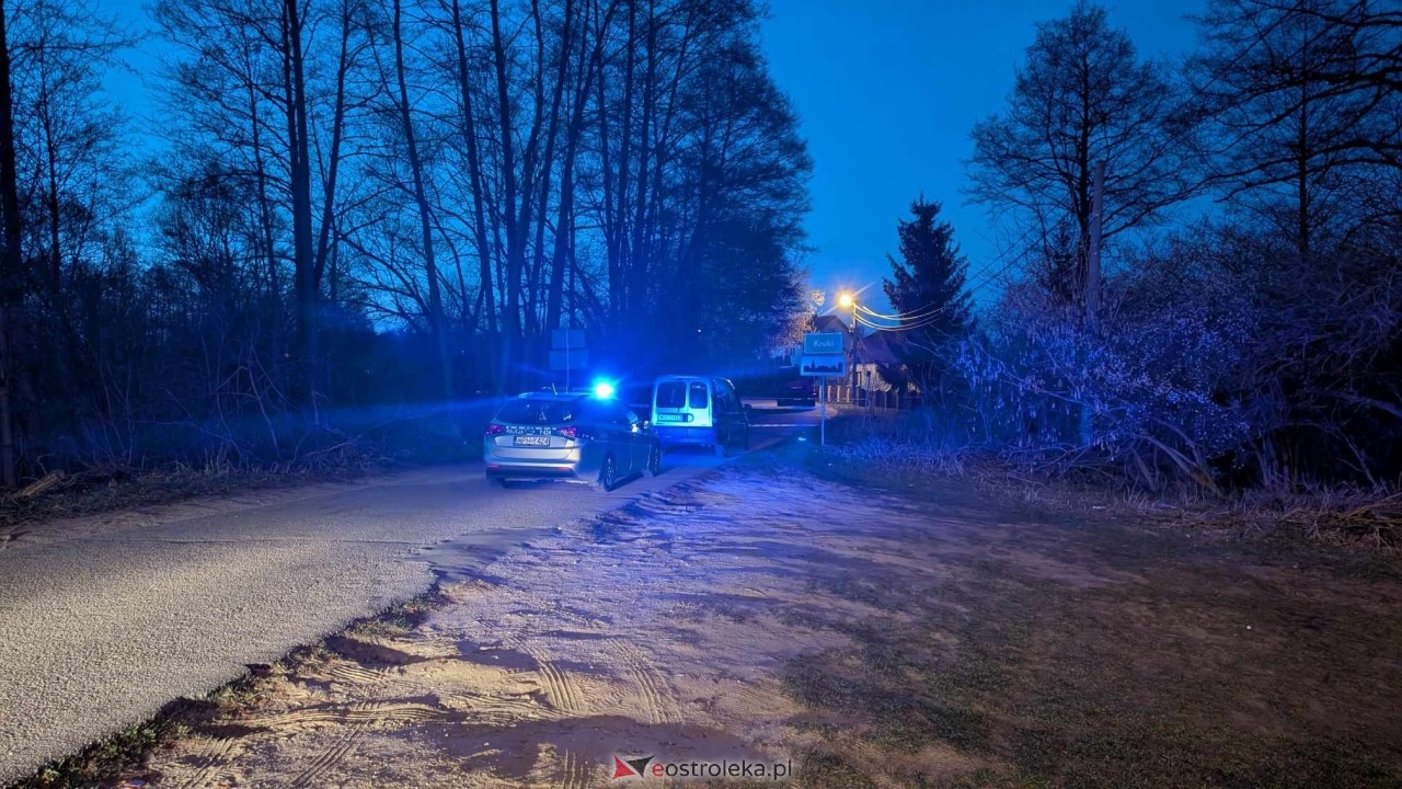 Pożar w Krukach na ulicy Kickiego [08.04.2025] - zdjęcie #15 - eOstroleka.pl