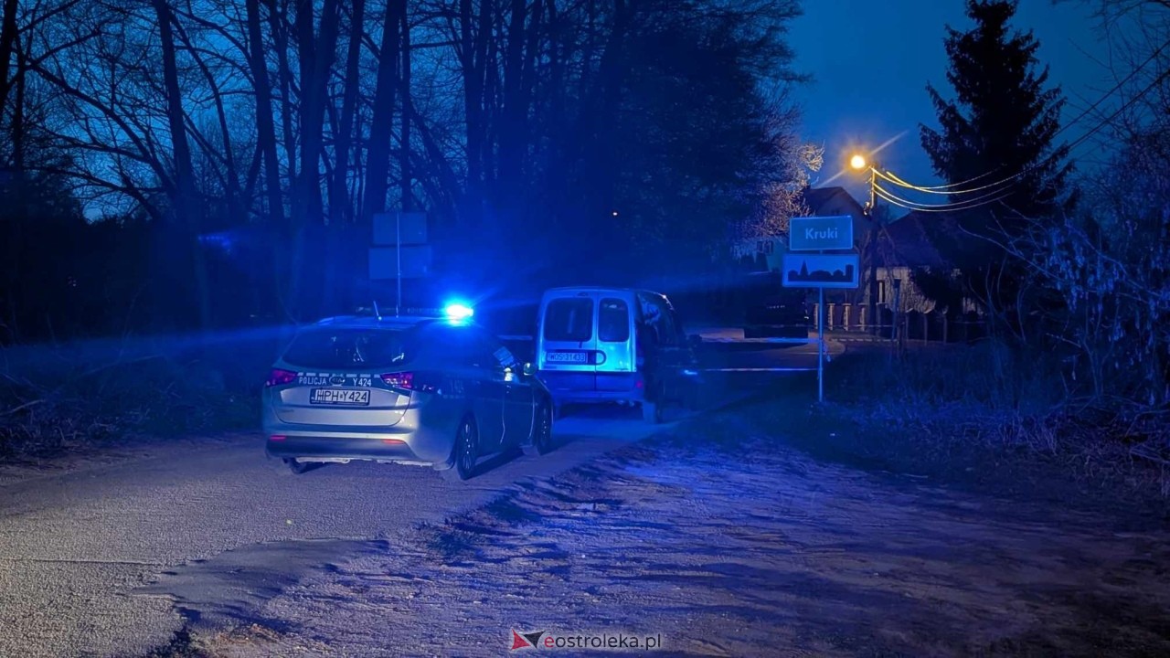 Pożar w Krukach na ulicy Kickiego [08.04.2025] - zdjęcie #5 - eOstroleka.pl