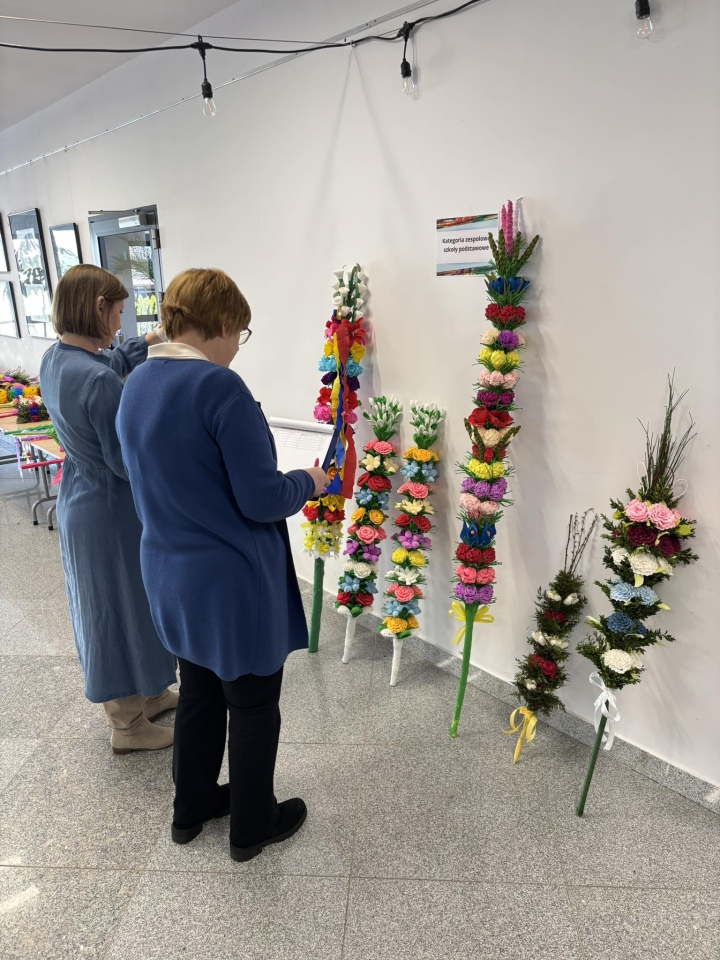 Rozstrzygnięcie konkursu Kurpiowska Palma Wielkanocna w Olszewie-Borkach [09.04.2025] - zdjęcie #5 - eOstroleka.pl