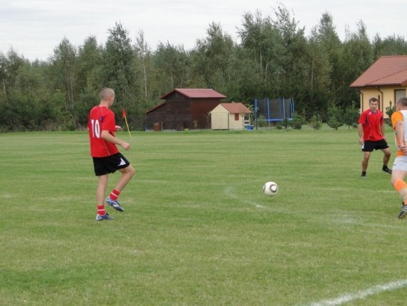 Rzekuń: Mecz samorządów w ramach zawodów sportowo-pożarniczych (18.IX.2011) - zdjęcie #5 - eOstroleka.pl