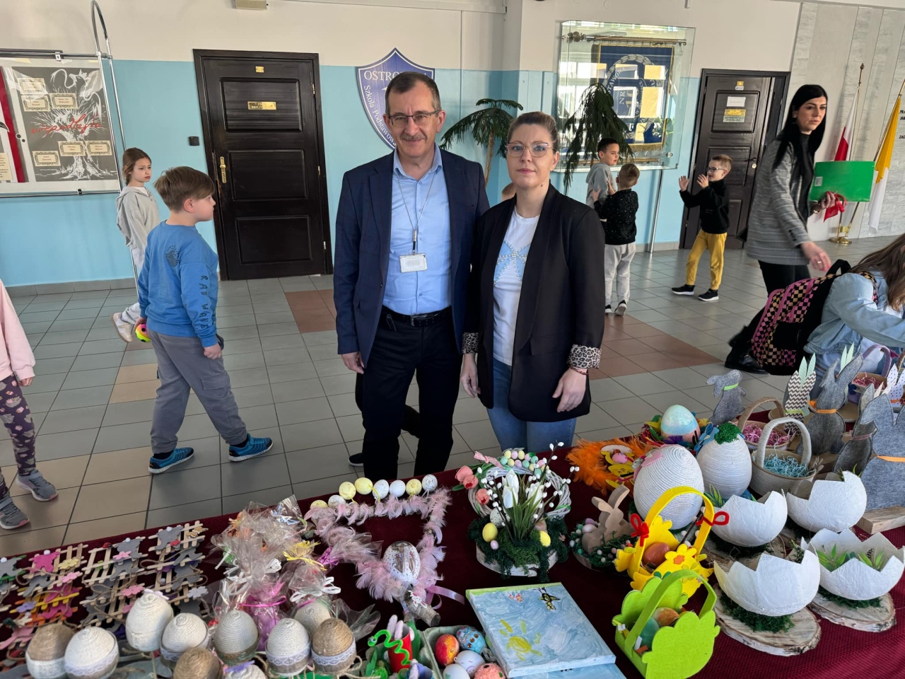 Kiermasz charytatywny w SP 10 w Ostrołęce [10.04.2025] - zdjęcie #23 - eOstroleka.pl