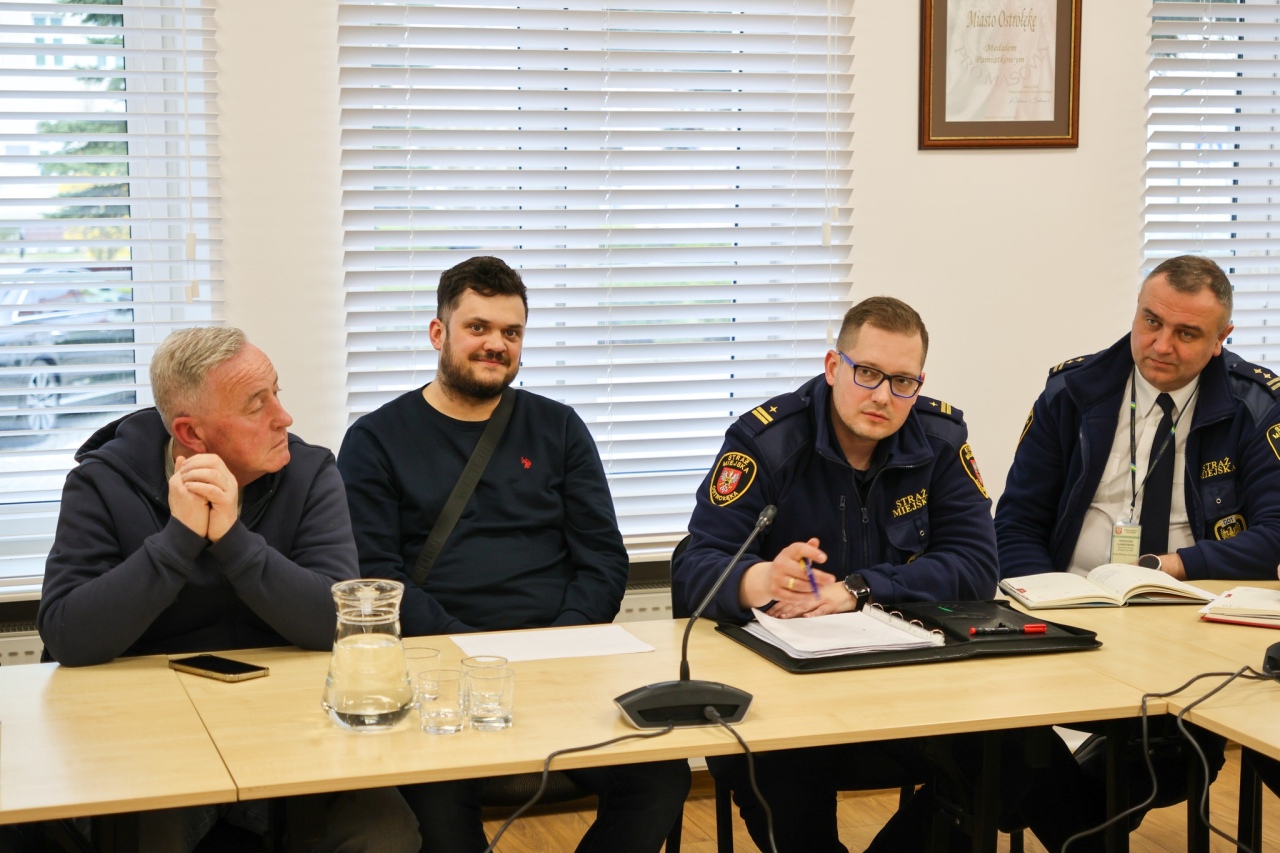 Spotkanie władz miasta z przedstawicielami samorządów osiedlowych [10.04.2025] - zdjęcie #4 - eOstroleka.pl