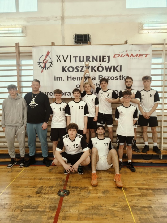 Turniej koszykówki im. Henryka Brzostka [11.04.2025] - zdjęcie #3 - eOstroleka.pl
