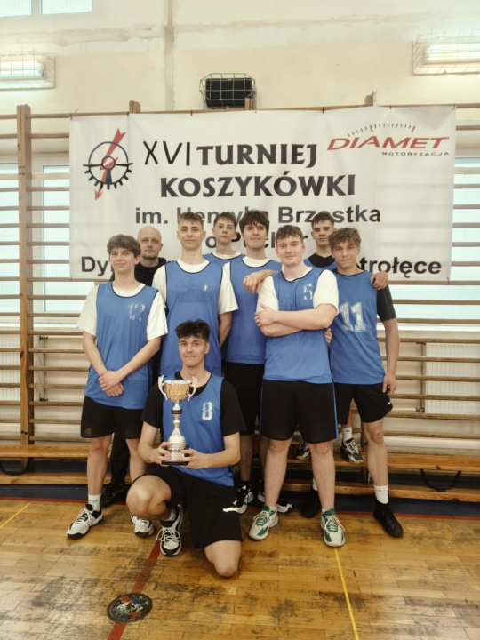 Turniej koszykówki im. Henryka Brzostka [11.04.2025] - zdjęcie #2 - eOstroleka.pl