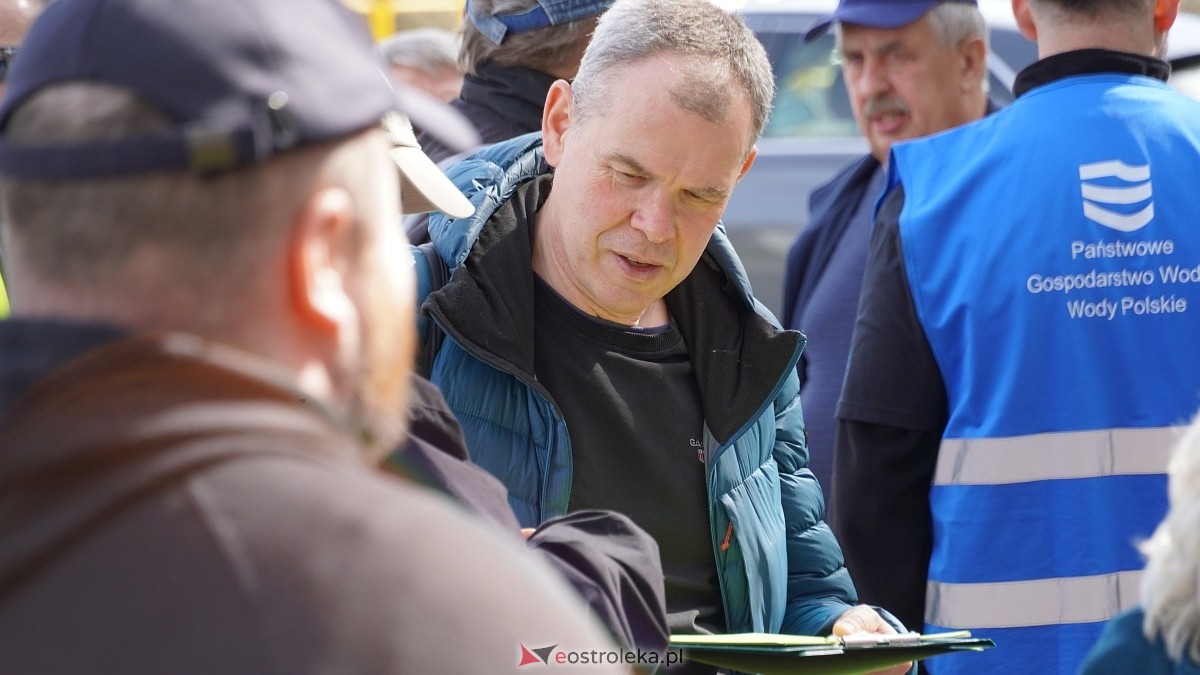 Operacja Czysta Rzeka w Ostrołęce [12.04.2025] - zdjęcie #27 - eOstroleka.pl